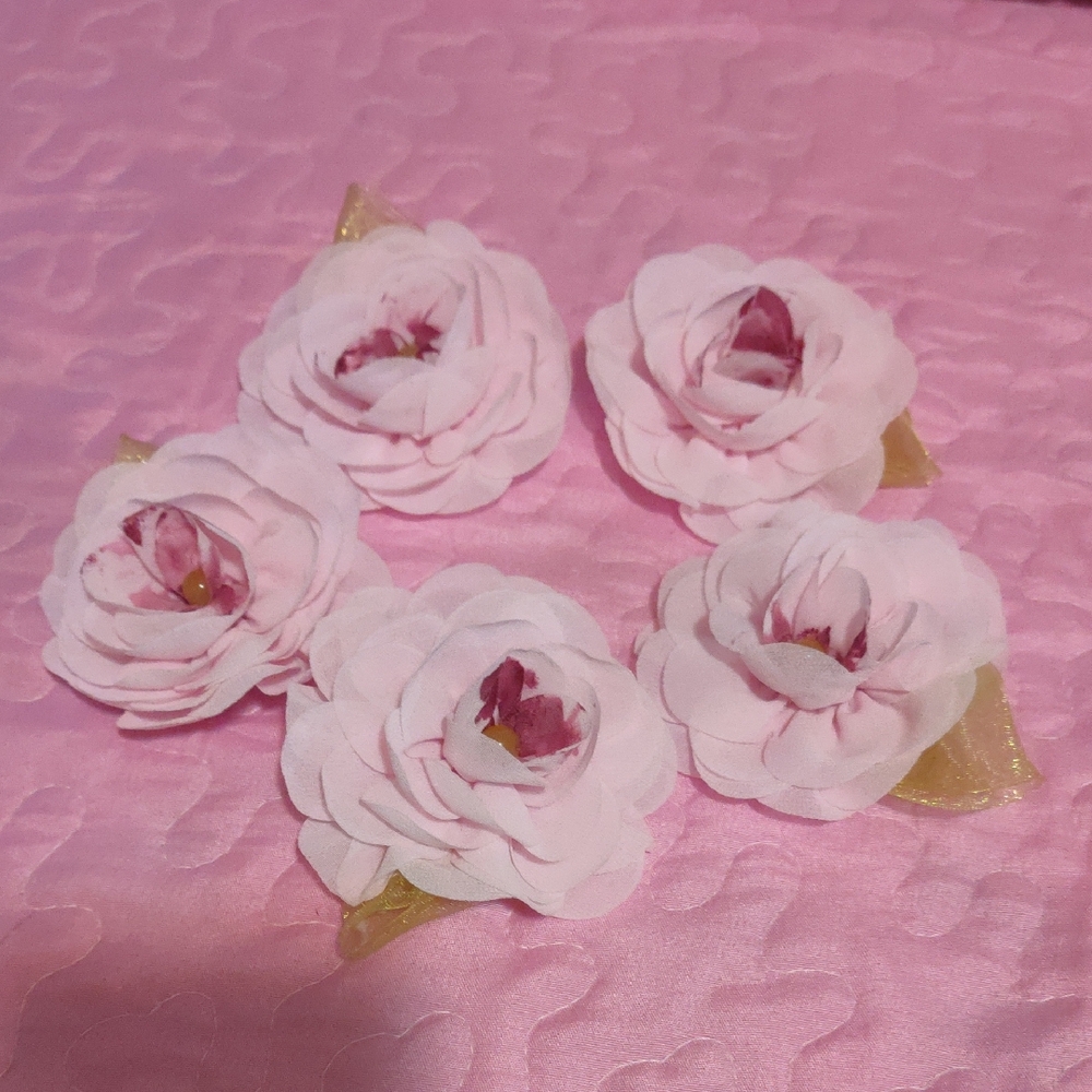 Elegant Pink Floral Brooch